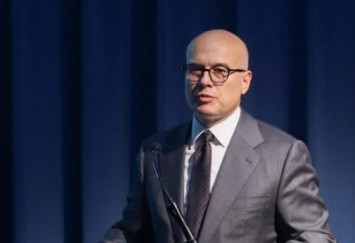 МИЛОШ ВУЧЕВИЋ ПОСТАВИО НА МЕСТО  МАРИНИКУ ТЕПИЋ Ево шта јој је поручио у бруталном одговору на X мрежи