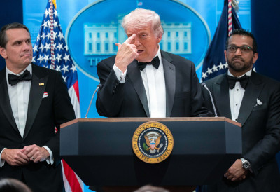 НИСАМ ПЕДОФИЛ, ЖИВИМО У ЛУДОМ СВЕТУ Трамп дао велики интервју након напада: "Нападач је болесна особа"