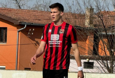 ФУДБАЛЕРИ КАБЕЛА У ПУЦАЊ МАТИРАЛИ ТРАЈАЛ: Михајло Савановић јунак