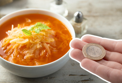 ДОК КУВАТЕ КУПУС, СТАВИТЕ НОВЧИЋ У ШЕРПУ Звучи шашаво, али делује, кажу наше баке