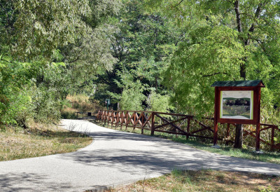 КАМЕНИЧКИ ПАРК СПРЕМАН ЗА ПРВИ МАЈ Користите припремљена ложишта, цена је права ситница А БЕЗБЕДНО ЈЕ