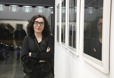 ИНТЕРВЈУ: ЈАСНА ГУЛАН РУЖИЋ, ГРАФИЧАРКА Визуелни експерименти у малом формату