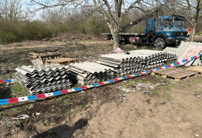 УХАПШЕН ЗБОГ СКЛАДИШТЕЊА АЗБЕСТНИХ ПЛОЧА Суботичанин недозвољено одлагао ОПАСАН, КАНЦЕРОГЕНИ ОТПАД