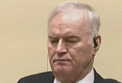 Породици стигла медицинска документација РАТКО МЛАДИЋ И ДАЉЕ ВЕОМА ЛОШЕ након можданог удара