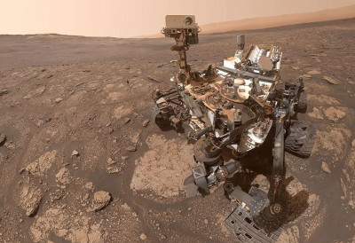 НА МАРСУ ДЕТЕКТОВАНА ДО САДА НЕВИЂЕНА ЈЕДИЊЕЊА  Ровер „Кјуриосити“ открио нове органске структуре