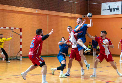 РУКОМЕТАШИ ВОШЕ ОТАЉАЛИ ПОСАО У КИКИНДИ: Увертира за плеј-оф