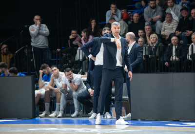 ТРЕНЕР КОШАРКАША СПАРТАКА ВЛАДИМИР ЈОВАНОВИЋ КРИТИЧАН ПОСЛЕ ПОРАЗА У СПЛИТУ  Баш сам љут