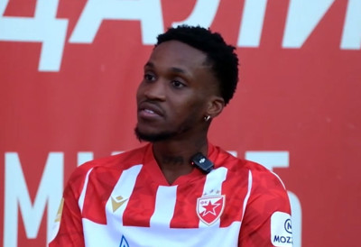 MILIONI STIŽU U LjUTICU BOGDANA Zaboravljeni napadač Zvezde donosi ozbiljnu zaradu od transfera