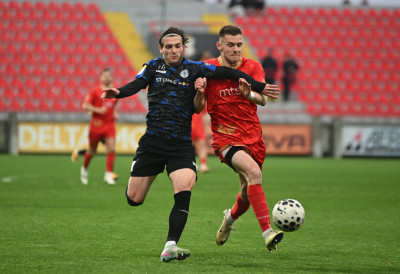 ПОБЕДА ФУДБАЛЕРА ТСЦ-а У КРУШЕВЦУ ИЗВОЈЕВАНА ГОЛОВИМА У ПРВИХ 25 МИНУТА: Плеј-аут неминовност, упркос бодовима