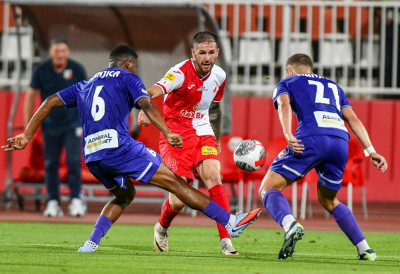 ФУДБАЛЕРИ ВОЈВОДИНЕ С ДРУГЕ ПОЗИЦИЈЕ ИДУ У СУСРЕТ ПЛЕЈ-ОФУ СУПЕРЛИГЕ СРБИЈЕ  Збир рекордан, изазови тек предстоје