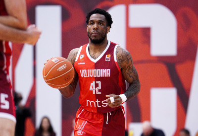 КОШАРКАШКИ КЛУБ РАСКИДА УГОВОР С ДЕМАРКУСОМ СТАКИЈЕМ  Американац напушта Војводину