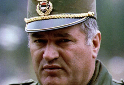 СРПСКИ ЛЕКАРИ ПРЕГЛЕДАЛИ ГЕНЕРАЛА Дарко Младић: Здравствено стање Ратка Младића горе него јуче