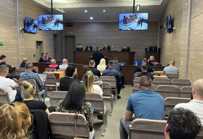 АДВОКАТИ ТРОЈИЦЕ СРБА РЕАГОВАЛИ НА ПРЕСУДУ ПРИШТИНЕ Првостепена пресуда донета без иједног доказа