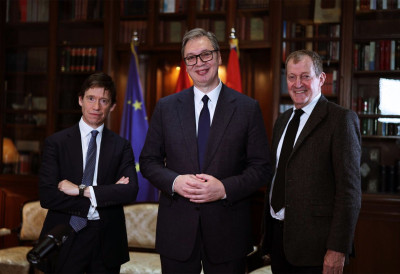 ПРЕДСЕДНИК СРБИЈЕ У ПОДКАСТУ КОД ПОЗНАТОГ БРИТАНЦА Вучић гостовао Сему Кембелу: ”Некада смо били на супротним странама у рату на Косову” БИЋЕ ОБЈАВЉЕН У ПОНЕДЕЉАК!