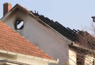 ЗБОГ ПОЖАРА У ВОЈКИ КОЈИ ЈЕ ОДНЕО ТРИ ЖИВОТА М. Ј. И Ђ. Г. СЕ ТЕРЕТЕ ЗА ТЕШКО ДЕЛО ПРОТИВ ОПШТЕ СИГУРНОСТИ Власници Дома за старе пред судијом 15. маја