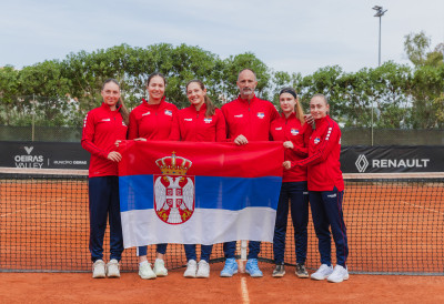 КРУНИЋЕВА СЕ ПОВРЕДИЛА, АЛИ ОДИГРАЛА ДО КРАЈА: Пех задесио репрезентацију Србије, у суботу меч одлуке с Француском