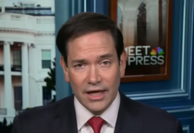 RUBIO: PONUDA IRANA O ORMUZU NEPRIHVATLjIVA ZA SAD Oni bi da se za prolazak kroz moreuz dobija njihova dozvola, ili će vas dići u vazduh