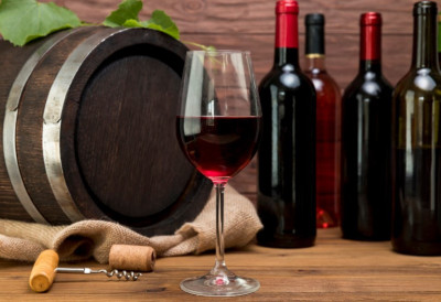 Цена "ситница"! ОВО ЈЕ НАЈСКУПЉЕ ПРОДАТО ВИНО ИКАДА Прерачунајте, колико станова сте могли купити за његову вредност?