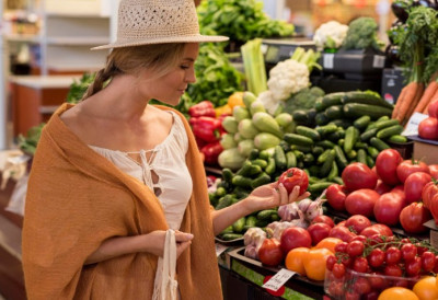ЗАБОРАВИТЕ СОДУ БИКАРБОНУ! Ево како да уклонити ПЕСТИЦИДЕ СА ВОЋА И ПОВРЋА Ово је једини ефикасан начин