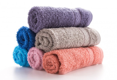 Није само естетика! СИГУРНО СТЕ ПРИМЕТИЛИ ДА ПЕШКИРИ ИМАЈУ ЛИНИЈЕ? А да ли знате зашто оне постоје