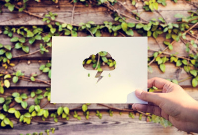 ДА ЛИ СЕ ЗИМА ВРАЋА У МАЈУ!? „Омега блок“ доноси шокантан пад температуре и ризик од мраза усред пролећа! НОЋИ ИДУ У МИНУС