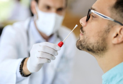 НОВИ СОЈ КОРОНЕ ИМА ДУПЛО ВИШЕ МУТАЦИЈА Још није опасан, али једна ствар код „Цикаде” брине научнике!