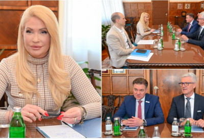 Акценат на даљем помагању у раду народних кухиња САНДРА БОЖИЋ РАЗГОВАРАЛА С ПРЕДСТАВНИЦИМА ЦРВЕНОГ КРСТА ВОЈВОДИНЕ