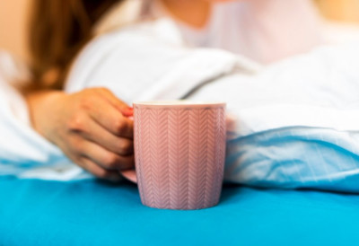 АКО ВАС МУЧИ НАДУТОСТ попијте овај напитак ПРЕ СПАВАЊА и решите проблем "тешке" хране