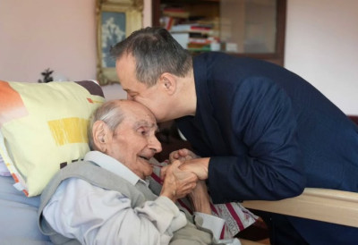 Српски ветеран Другог светског рата СУТРА ПУНИ 104 ГОДИНЕ Дачић посетио Мису Лукића, ХЕРОЈА БИТАКА НА СУТЈЕСЦИ И НЕРЕТВИ: Његова храброст учи нас родољубљу!