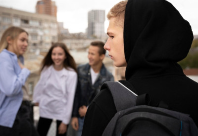 ЈЕЗИВЕ ПОРУКЕ! ДЕЧАК ПЛАНИРАО МАСАКР И У ТОМЕ НИЈЕ БИО САМ… Ево како је осујећен његов план!