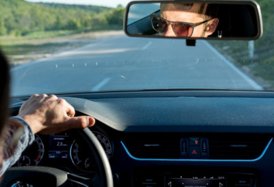 ЗБОГ ОПАСНИХ ИНЦИДЕНАТА У КОНТРАСМЕРУ Министарство саобраћаја издало је наредбу за ванредну контролу сигнализације