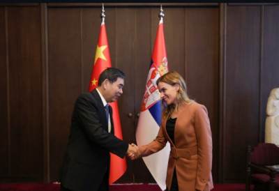 „У фокусу права радника и заједничка култура сећања“ ЂУРЂЕВИЋ СТАМЕНКОВСКИ С ВИСОКОМ КИНЕСКОМ ДЕЛЕГАЦИЈОМ о здравственом осигурању за Србе ангажоване у Кини