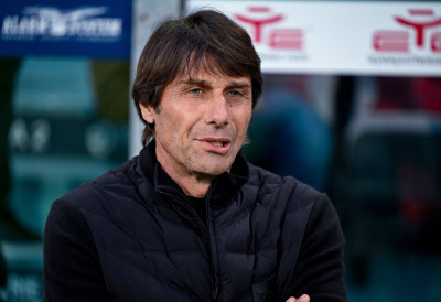 Узео бих себе у обзир за селектора! КОНТЕ О ПРАЗНОЈ КЛУПИ „АЗУРА“: Нешто мора да се уради