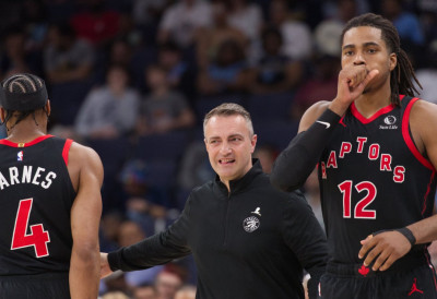 РАЈАКОВИЋ БЛИЗУ ПЛЕЈ-ОФА НБА ЛИГЕ: Торонто декласирао Мемфис, Филаделфија највећа претња