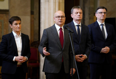 "ОНИ ПРИЧАЈУ СА ПИЦУЛОМ, А УНУТАР СВОЈЕ ДРЖАВЕ НЕЋЕ" Лидер СНС Вучевић након консултација са председником Вучићем, открио и шта чека њихову странку у априлу