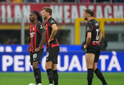 БРУКА МИЛАНА НА САН СИРУ: Тежак пораз од Удинезеа