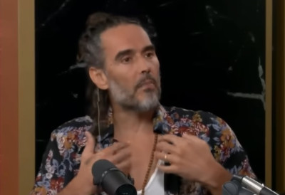 ШОК ПРИЗНАЊЕ ГЛУМЦА Комичар проговорио о односу са малолетницом СПАВАО СА ДЕВОЈЧИЦОМ (16), КАСНИЈЕ СХВАТИО ПОСЛЕДИЦЕ