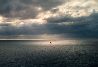 ОВАЈ ХОТЕЛ НА МОРУ ВРАЋА ПАРЕ ТУРИСТИМА ЗА СВАКИ МИЛИМЕТАР КИШЕ КОЈА ПАДНЕ Невреме више не може да поквари летовање