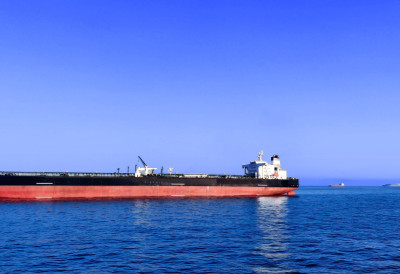 ОВО НИКАДА НИЈЕ БИЛО! Четрдесетак празних танкера за гас плута азијским морима