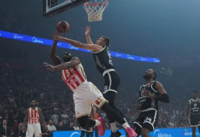 ЦРВЕНА ЗВЕЗДА ТРАЖИЛА ОДЛАГАЊЕ ВЕЧИТОГ ДЕРБИЈА У АБА ЛИГИ! Црвено бели желе да се што боље припреме за меч плеј-ина у Евролиги