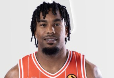 ЦРВЕНА ЗВЕЗДА ДОГОВОРИЛА ПРВО ПОЈАЧАЊЕ: Први потпис завршен, чека се…