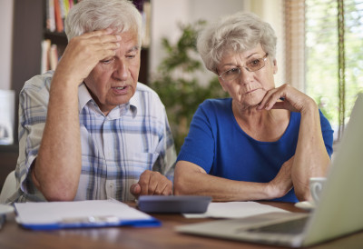 Да ли ћемо радити до смрти? ОВО ЈЕ СУМА КОЈА ГАРАНТУЈЕ МИРНУ СТАРОСТ Цифра коју је скоро немогуће достићи преплашила раднике