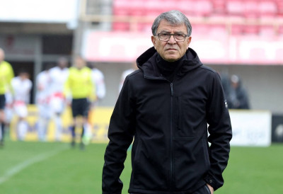 ДАН ПРЕД ДОЛАЗАК НА „КАРАЂОРЂЕ“ У НОВИ САД: Раднички раскинуо сарадњу са тренером