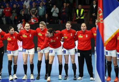 (ВИДЕО) СРБИЈА НА ЕВРОПСКОМ ПРВЕНСТВУ: Победа за понос и опроштај за историју