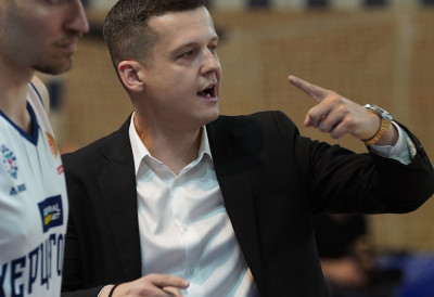 КОШАРКАШИ ХЕРЦЕГОВЦА ИСПИСАЛИ ИСТОРИЈУ  Комненић одвео Гајдобране до АБА 2 лиге