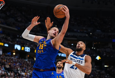 ЈОКИЋ ПОСЛЕ ПОРАЗА ОД МИНЕСОТЕ У ЧЕТВРТФИНАЛУ ПЛЕЈ-ОФА: "Преокрети се дешавају, морао сам да шутирам пред крај меча"