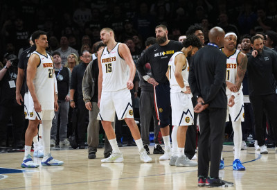 ЈОКИЋ О ИНЦИДЕНТУ НА КРАЈУ МЕЧА КОЈИ ЈЕ МИНЕСОТА ДОБИЛА ПРОТИВ ДЕНВЕРА: "Не жалим што сам се супротставио Мекденијелсу"