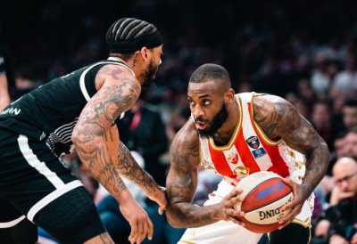 КОШАРКАШИ ПАРТИЗАНА БОЉИ ОД ЦРВЕНЕ ЗВЕЗДЕ У ЕВРОЛИГИ Џоунсове мајсторије пољуљале сан о плеј-офу највећем ривалу