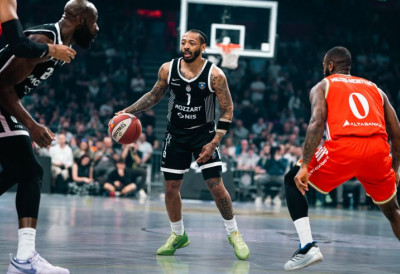 И ДАЉЕ ИМАЈУ ШАНСУ ЗА ПРВО МЕСТО У АБА ЛИГИ Партизан убедљив против Црвене звезде