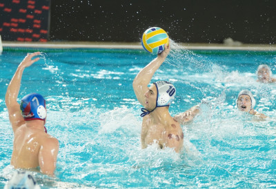 ЛИГА ШАМПИОНА: Нови Београд поражен од Олимпијакоса у Пиреју